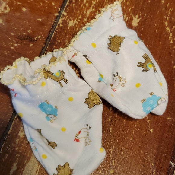 Like New, Newborn Baby Bundle - Picture 5 of 15